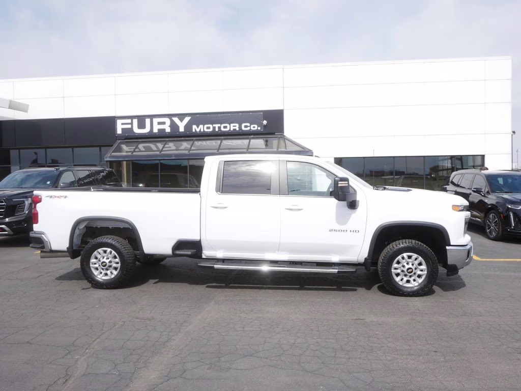 2025 Summit White Chevrolet Silverado 2500HD LT 4X4 Truck