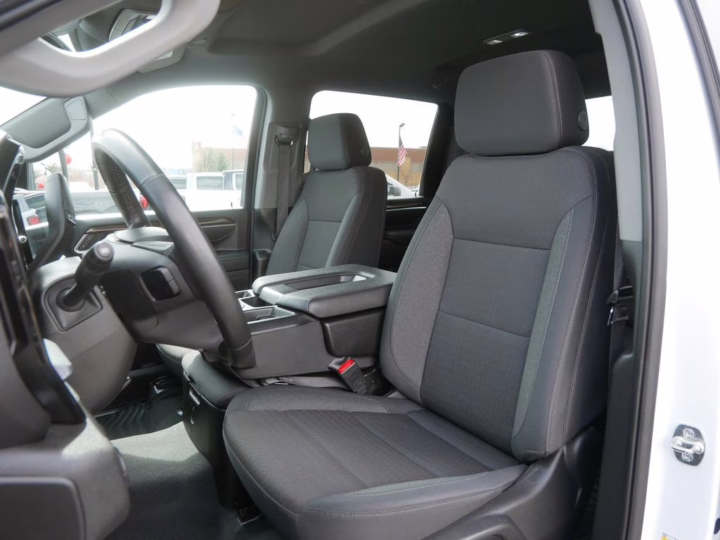 2025 Summit White Chevrolet Silverado 2500HD LT 4X4 Truck