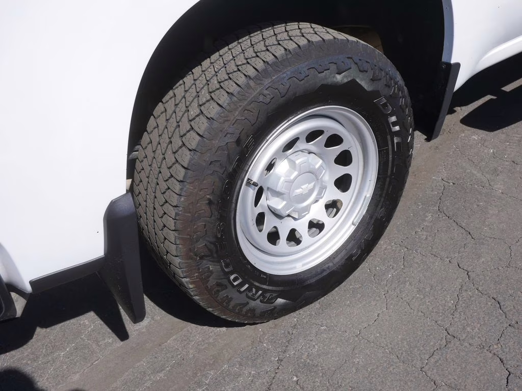 2025 Summit White Chevrolet Silverado 1500 WT 4X4 Truck