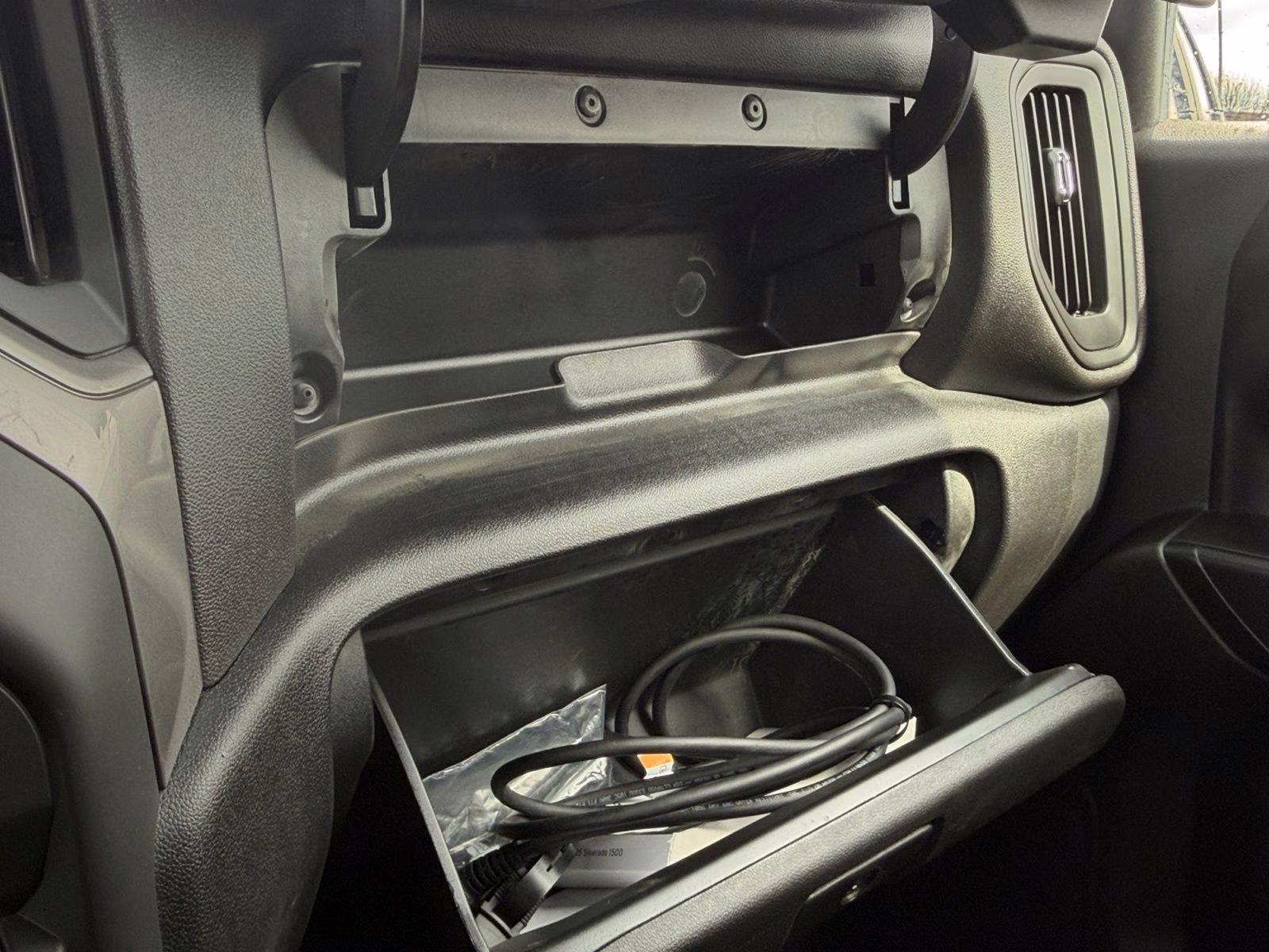 2025 Summit White Chevrolet Silverado 1500 WT 4X4 Truck