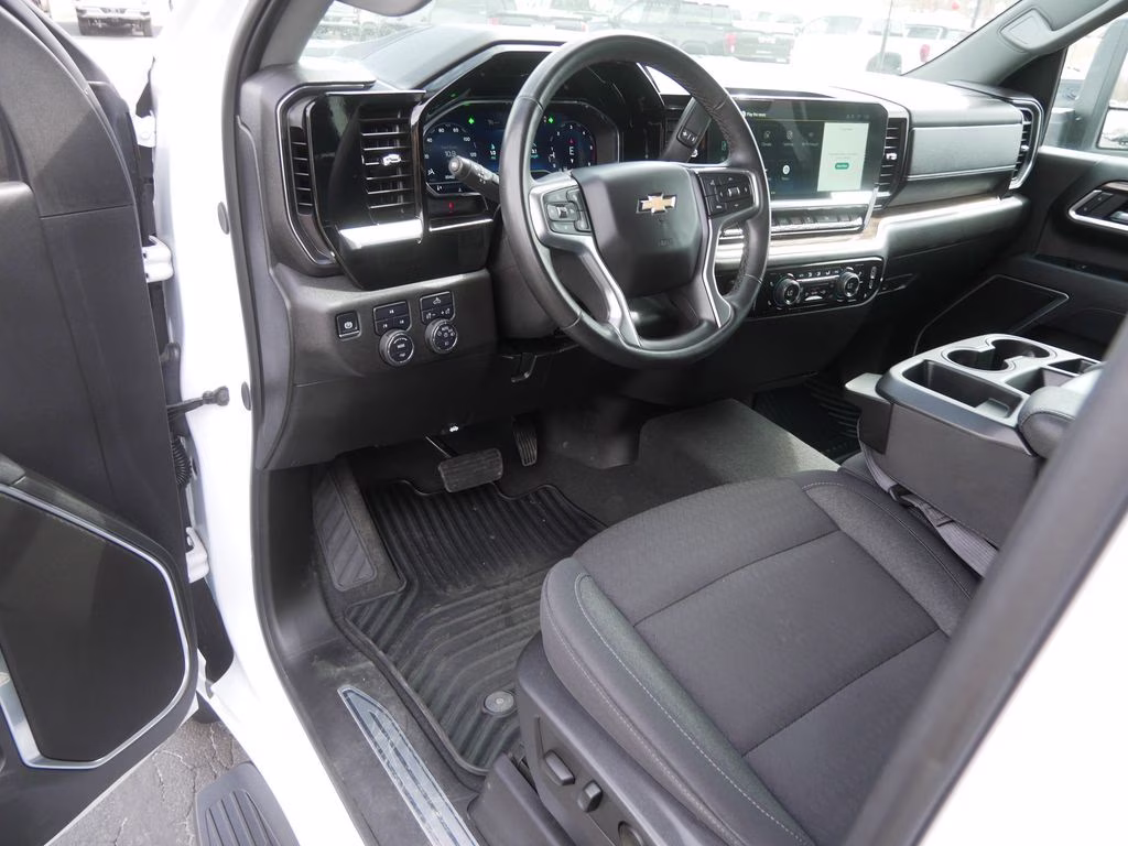 2025 Summit White Chevrolet Silverado 2500HD LT 4X4 Truck