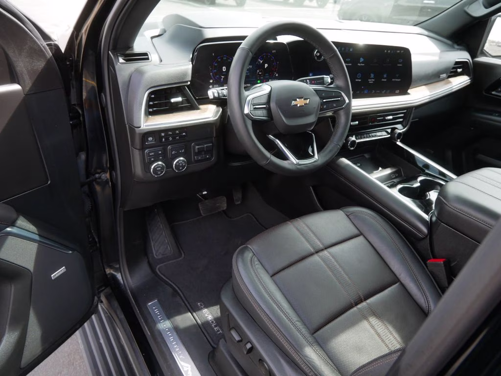 2025 Black Chevrolet Suburban High Country 4X4 SUV