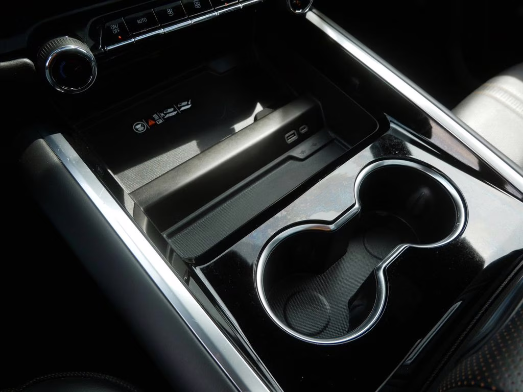 2025 Black Chevrolet Suburban High Country 4X4 SUV