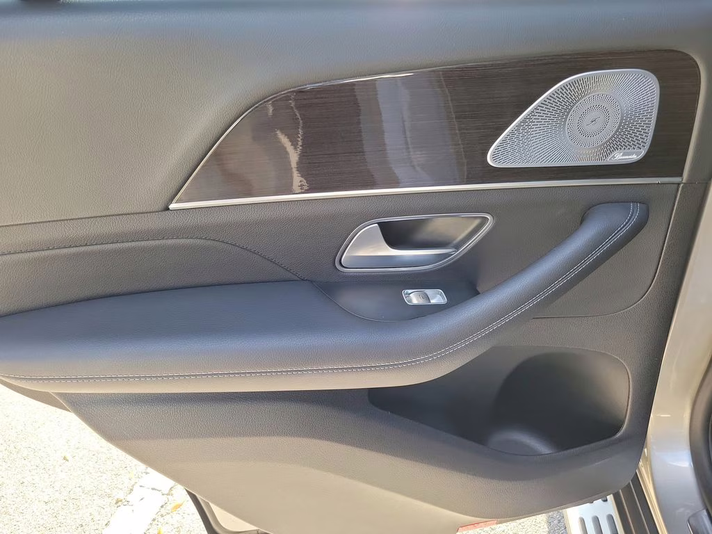 2020 Mojave Silver Metallic Mercedes-Benz GLE SUV GLE350 4MATIC AWD SUV