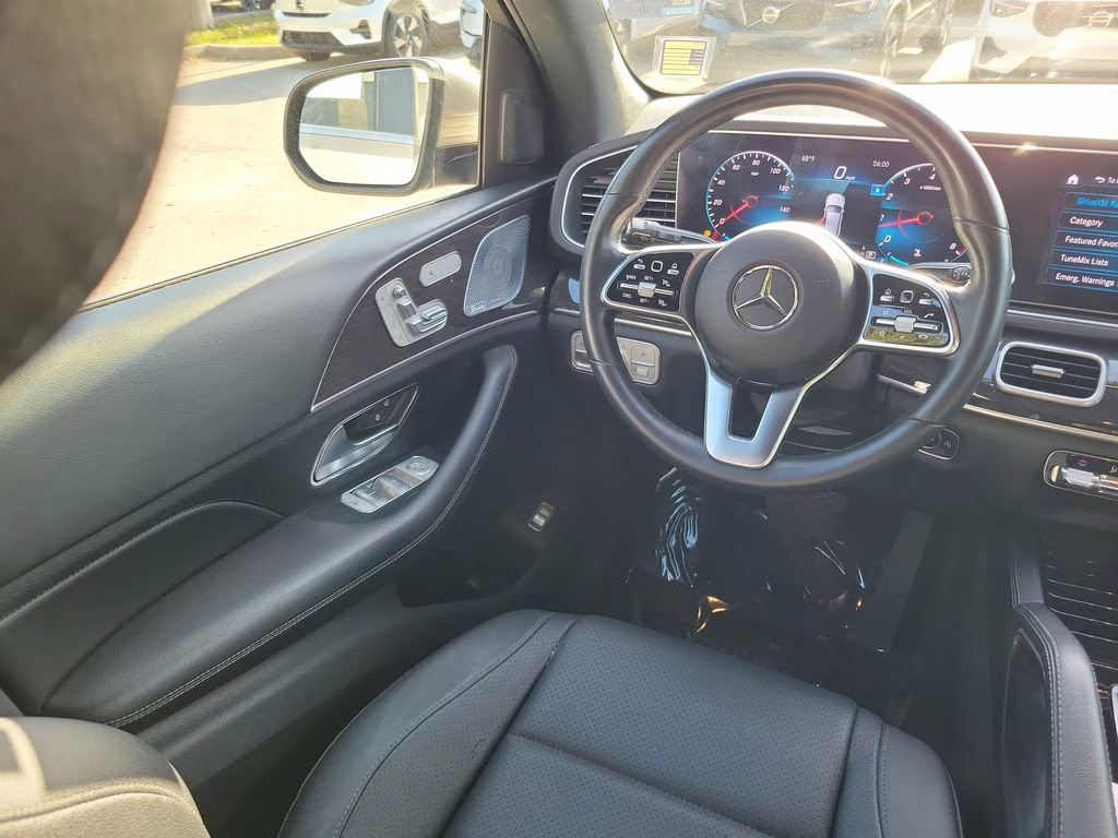 2020 Mojave Silver Metallic Mercedes-Benz GLE SUV GLE350 4MATIC AWD SUV