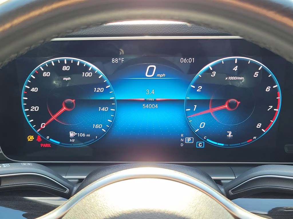 2020 Mojave Silver Metallic Mercedes-Benz GLE SUV GLE350 4MATIC AWD SUV