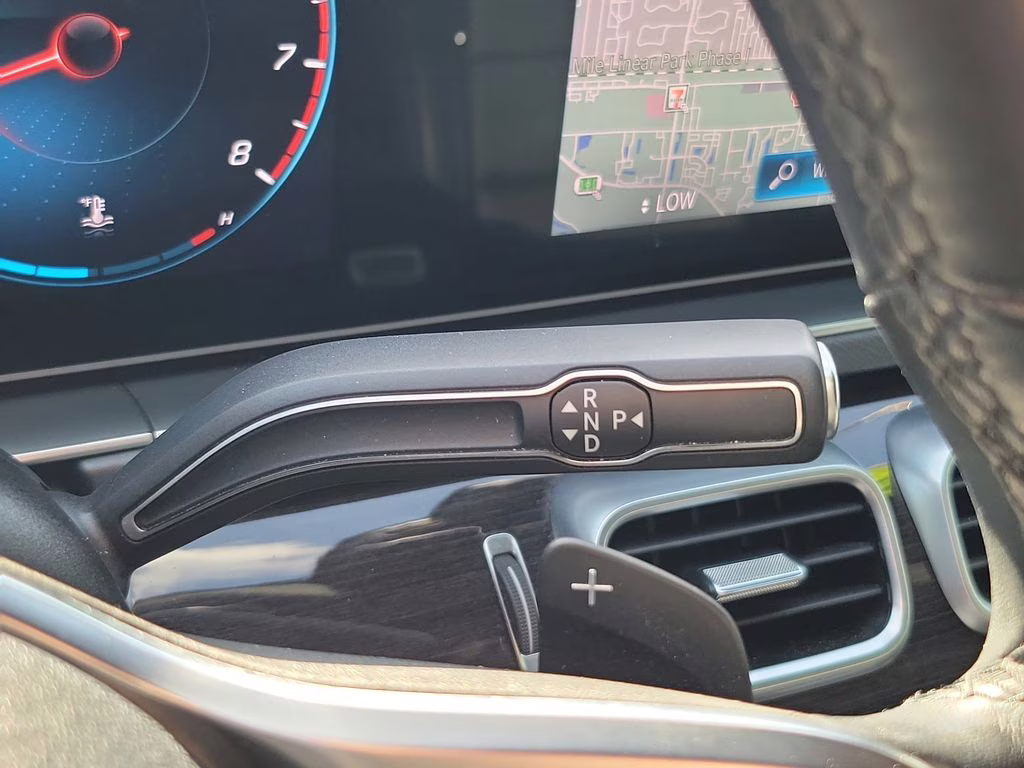2020 Mojave Silver Metallic Mercedes-Benz GLE SUV GLE350 4MATIC AWD SUV