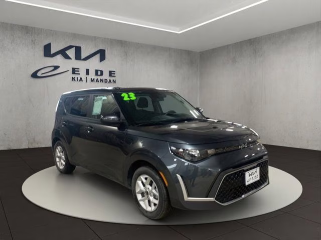 2023 Gravity Gray Kia Soul LX FWD Hatchback