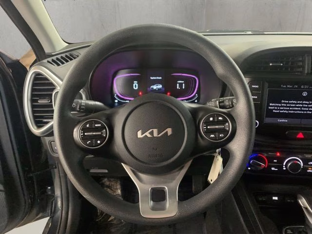 2023 Gravity Gray Kia Soul LX FWD Hatchback