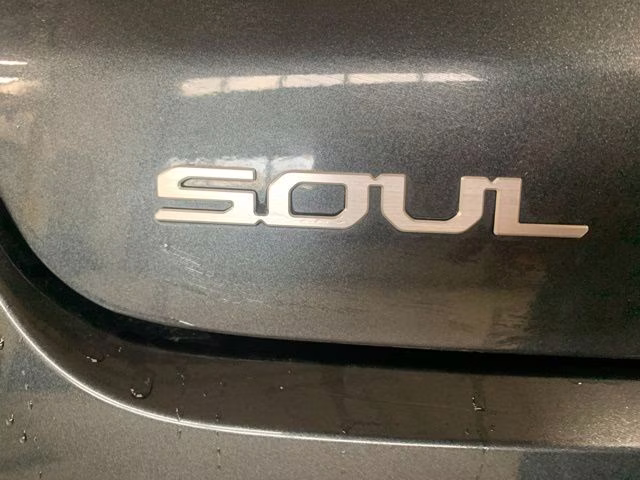 2023 Gravity Gray Kia Soul LX FWD Hatchback