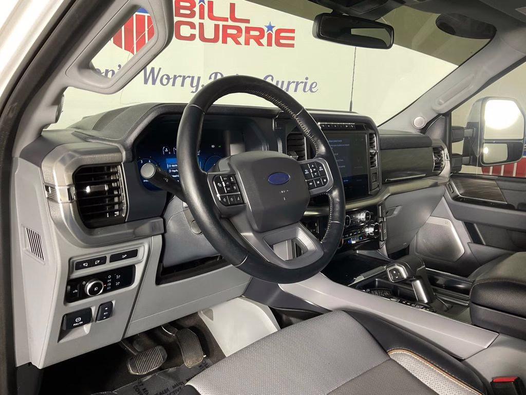 2024 White Metallic Ford F-150 Lariat 4X4 Truck