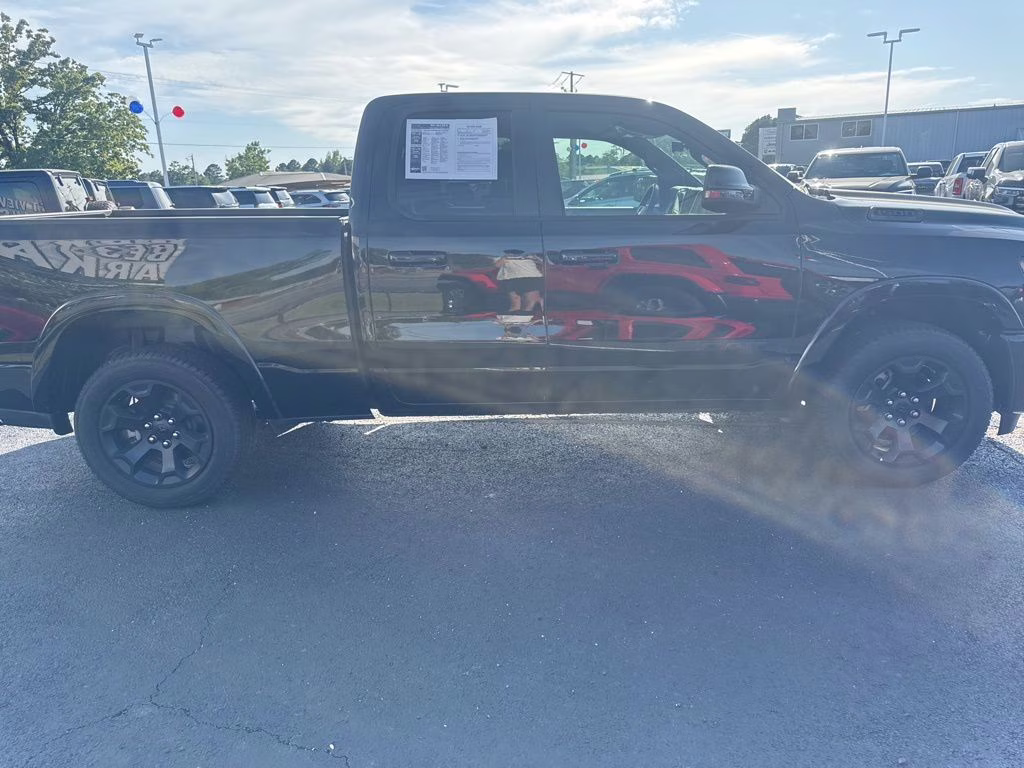 2025 Diamond Black Crystal Pearlcoat Ram 1500 Big Horn 4X4 Truck