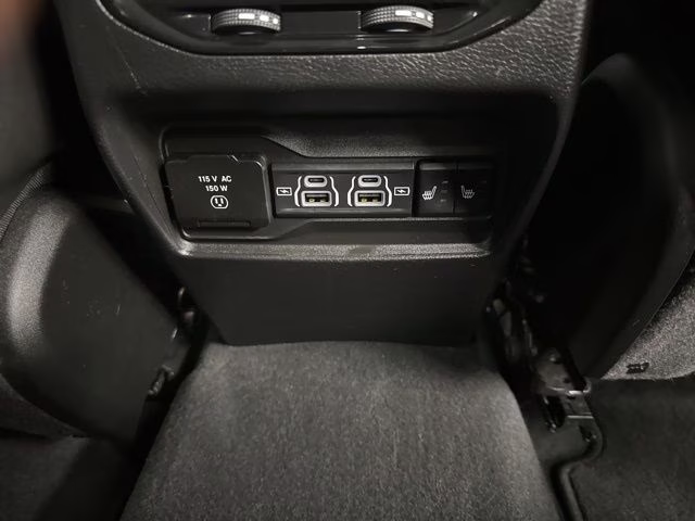 2023 Bright White Clearcoat Jeep Grand Cherokee Limited 4X4 SUV