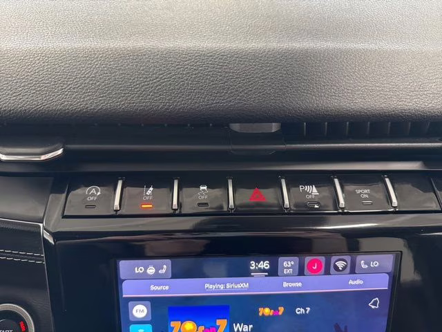 2023 Diamond Black Crystal Pearlcoat Jeep Grand Cherokee L Altitude 4X4 SUV