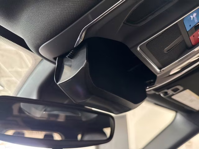 2023 Diamond Black Crystal Pearlcoat Jeep Grand Cherokee L Altitude 4X4 SUV