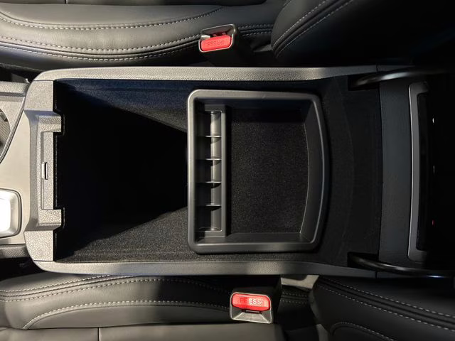 2026 Crystal White Pearl Subaru Ascent Premium AWD SUV