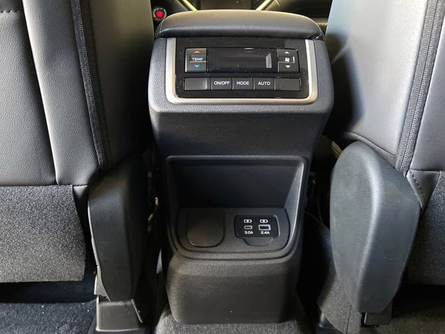 2026 Crystal White Pearl Subaru Ascent Premium AWD SUV