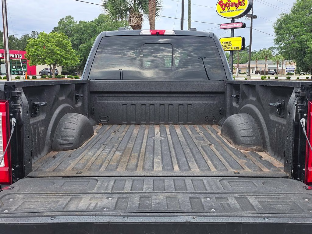 2023 Agate Black Metallic Ford Super Duty F-350 SRW Lariat 4X4 Truck