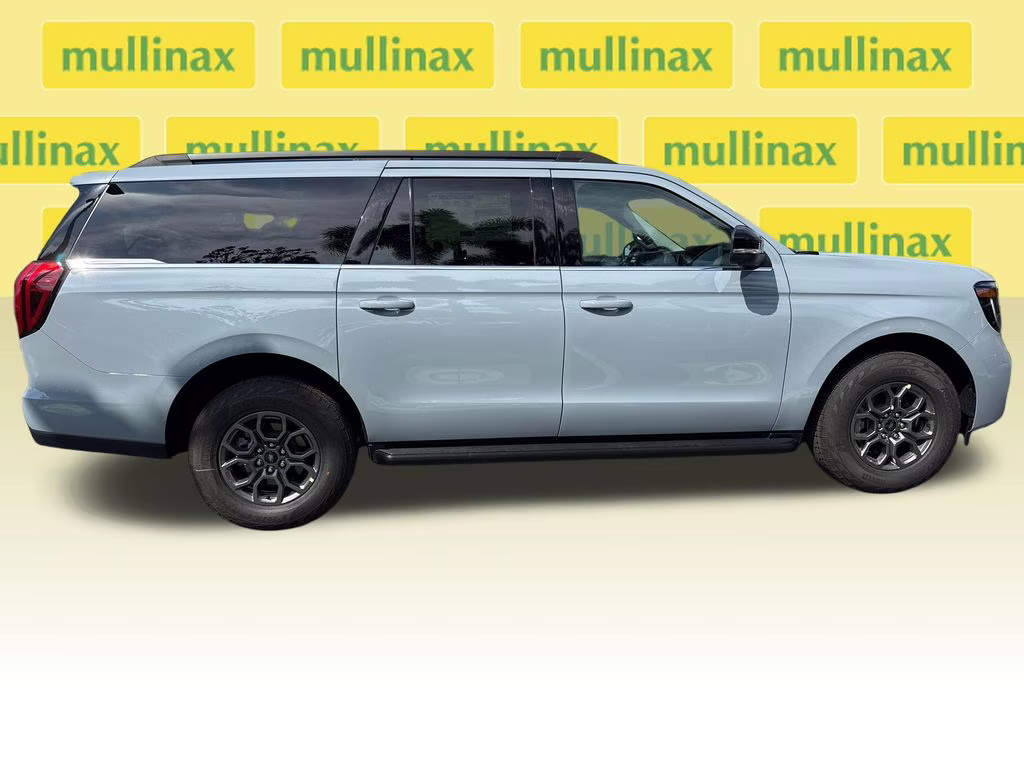2026 Glacier Gray Metallic Tri-Coat Ford Expedition Max Active RWD SUV