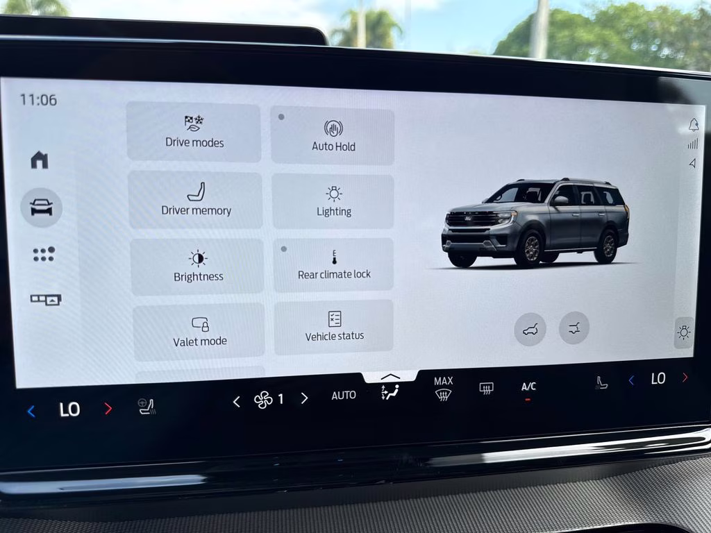 2026 Glacier Gray Metallic Tri-Coat Ford Expedition Max Active RWD SUV