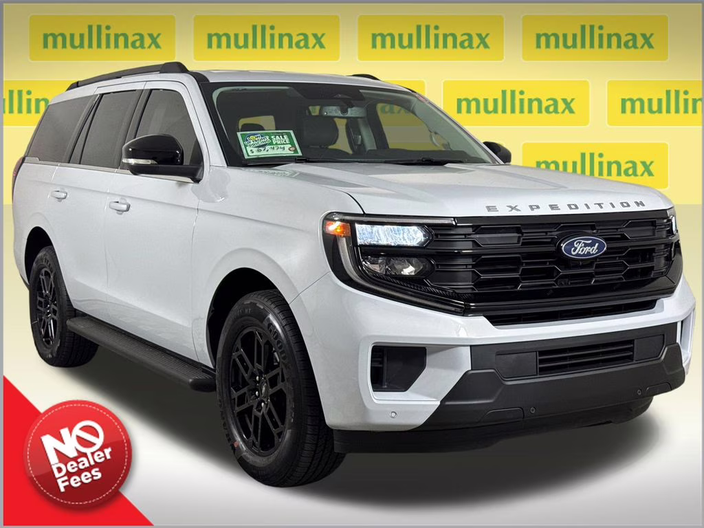 2026 Space Silver Metallic Ford Expedition Active RWD SUV