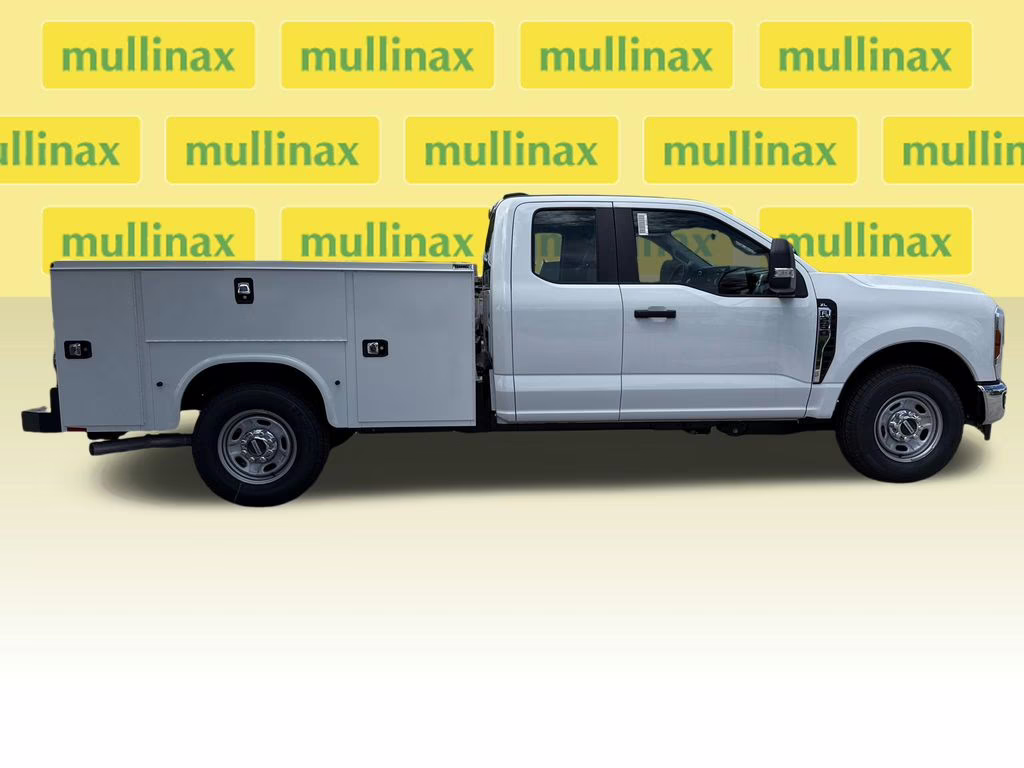 2026 Oxford White Ford Super Duty F-250 SRW XL RWD Truck