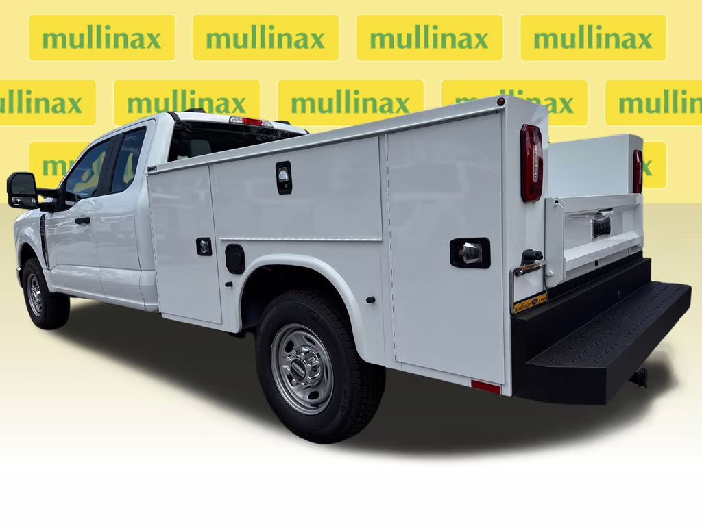 2026 Oxford White Ford Super Duty F-250 SRW XL RWD Truck