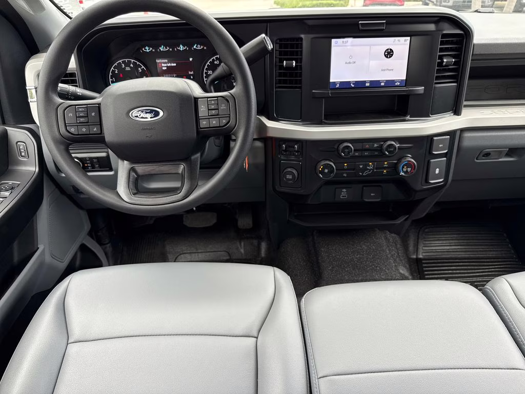 2026 Oxford White Ford Super Duty F-250 SRW XL RWD Truck