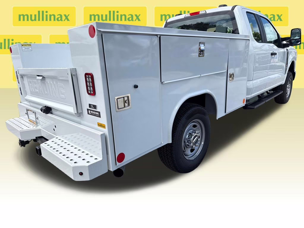 2026 Oxford White Ford Super Duty F-250 SRW XL 4X4 Truck