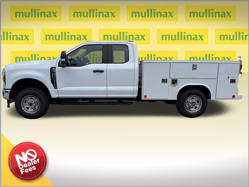 2026 Oxford White Ford Super Duty F-250 SRW XL 4X4 Truck