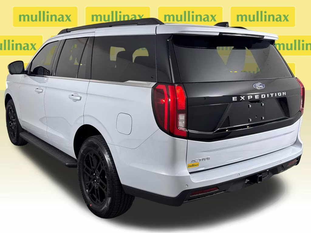 2026 Space Silver Metallic Ford Expedition Active RWD SUV