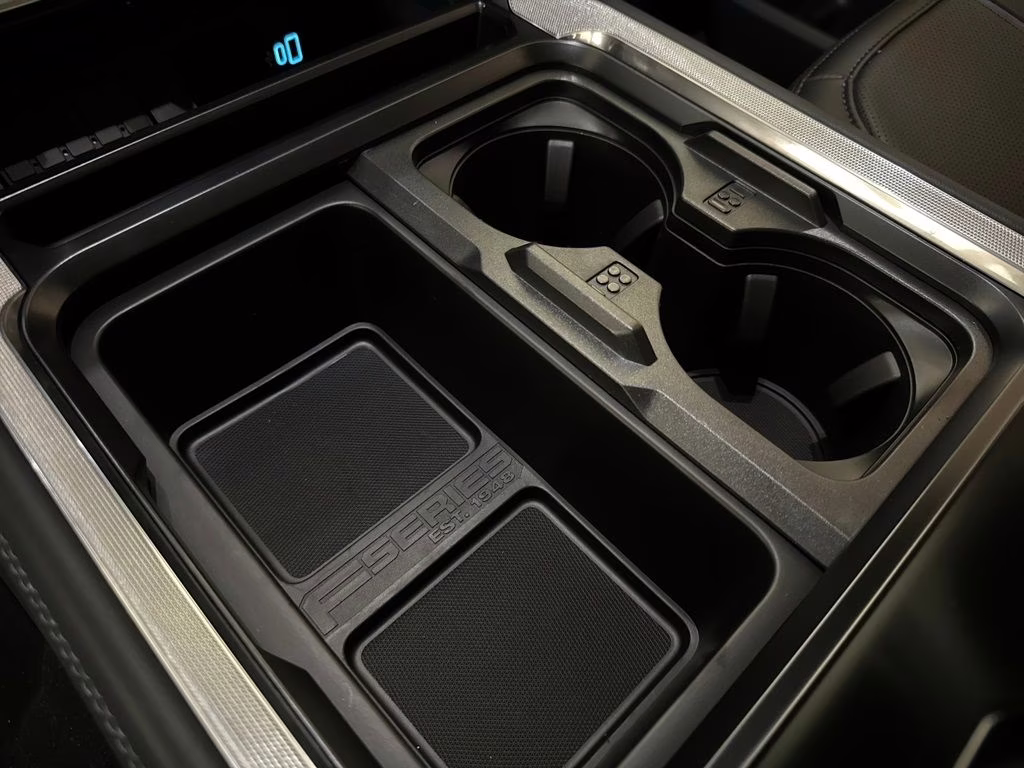 2026 Agate Black Metallic Ford Super Duty F-250 SRW Platinum 4X4 Truck