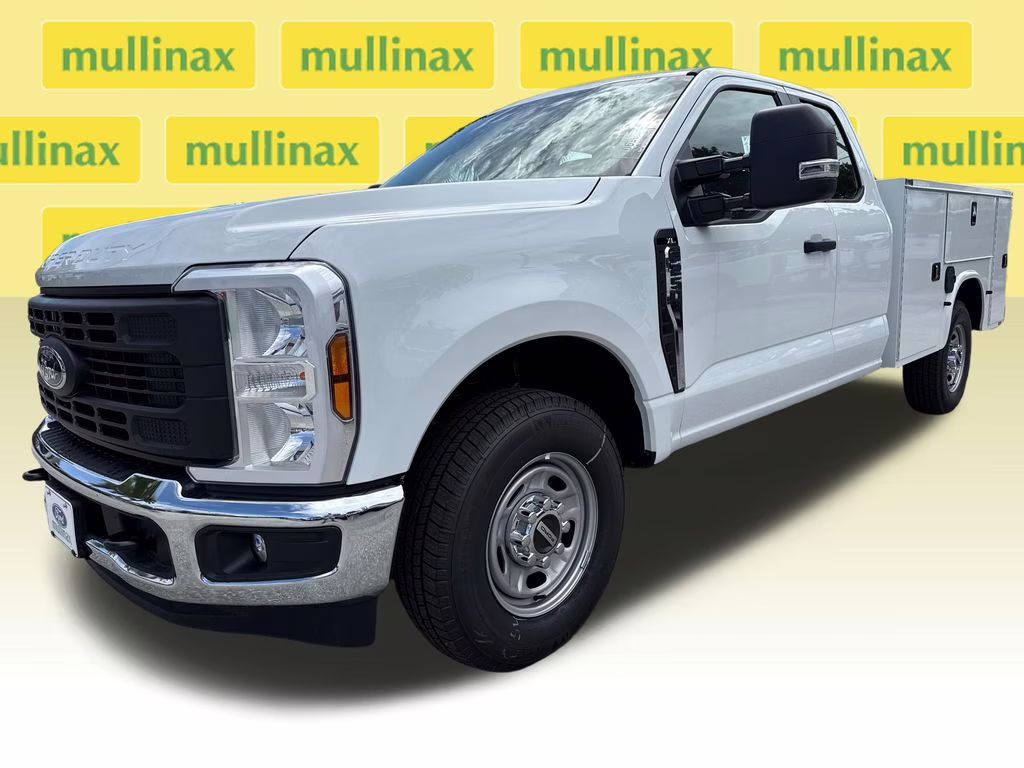 2026 Oxford White Ford Super Duty F-250 SRW XL RWD Truck