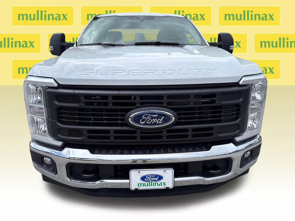 2026 Oxford White Ford Super Duty F-250 SRW XL RWD Truck