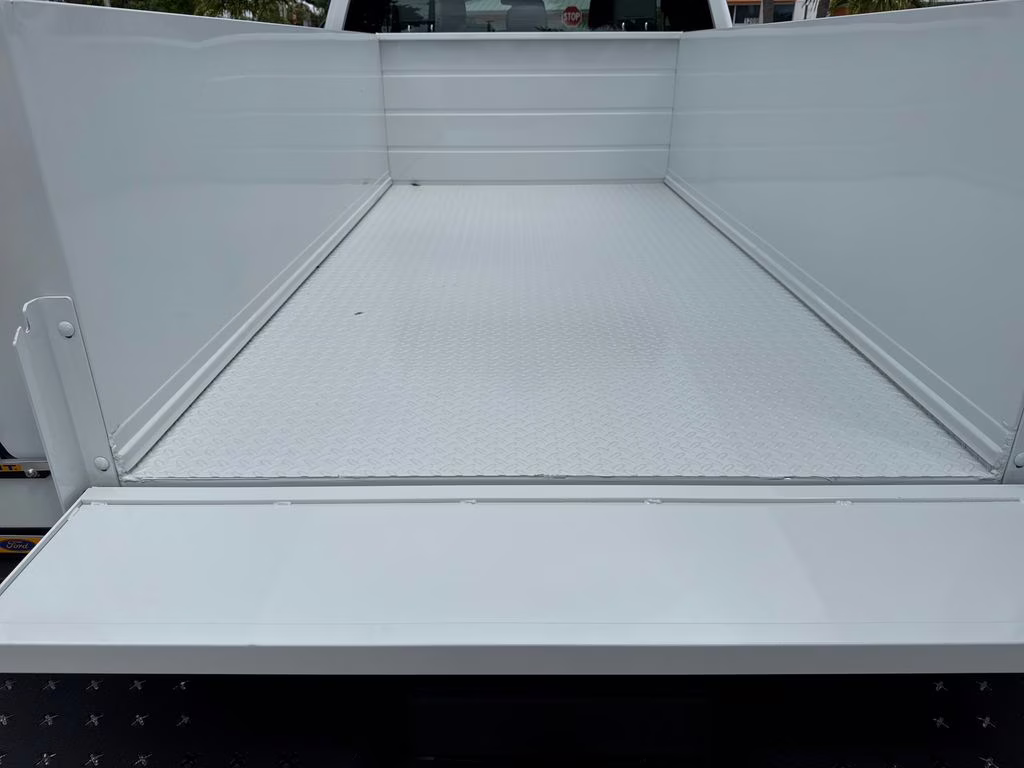 2026 Oxford White Ford Super Duty F-250 SRW XL RWD Truck