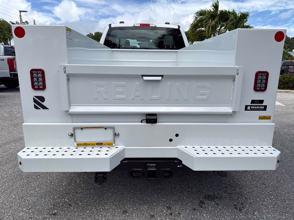 2026 Oxford White Ford Super Duty F-250 SRW XL 4X4 Truck