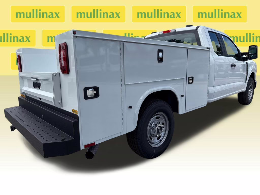 2026 Oxford White Ford Super Duty F-250 SRW XL RWD Truck