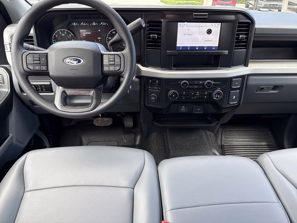 2026 Oxford White Ford Super Duty F-250 SRW XL RWD Truck