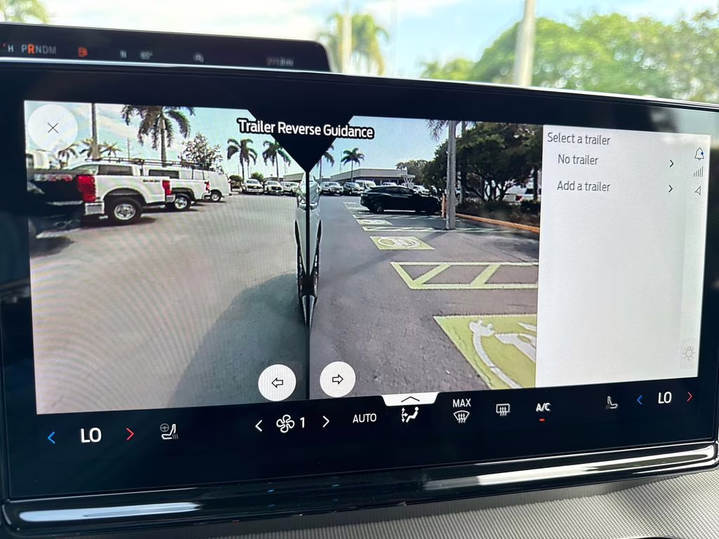 2026 Glacier Gray Metallic Tri-Coat Ford Expedition Max Active RWD SUV