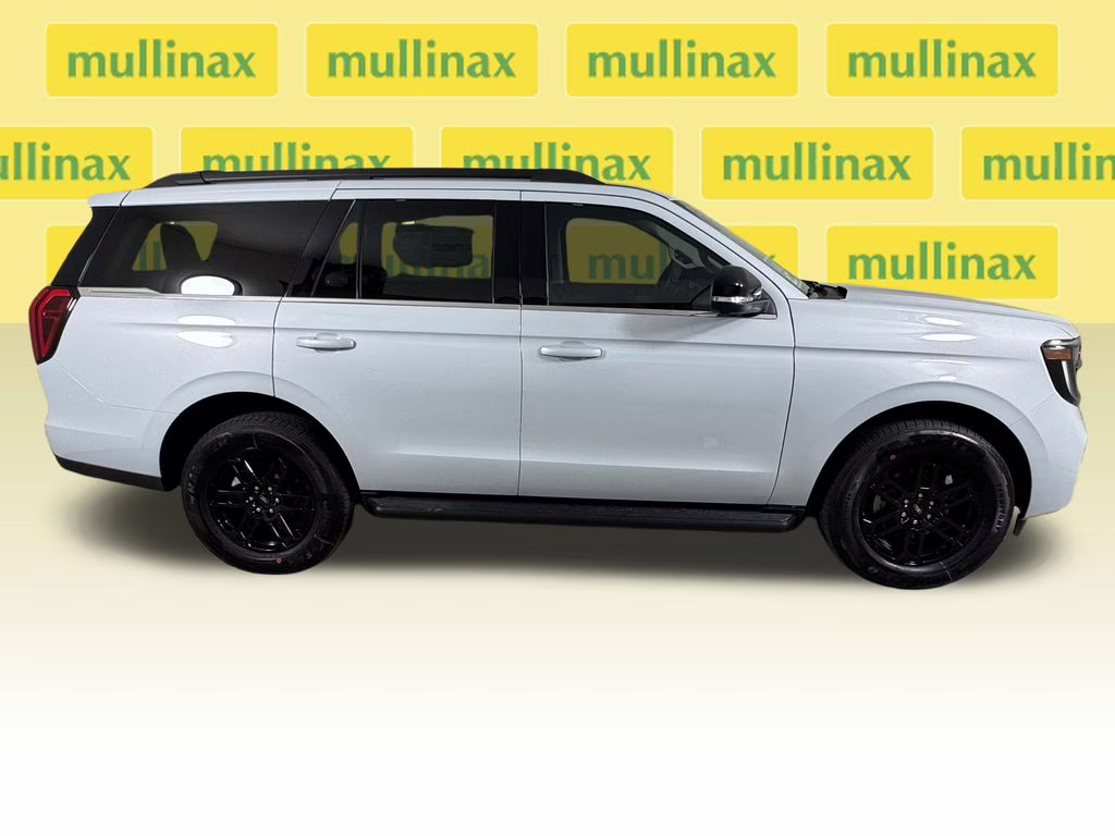 2026 Space Silver Metallic Ford Expedition Active RWD SUV