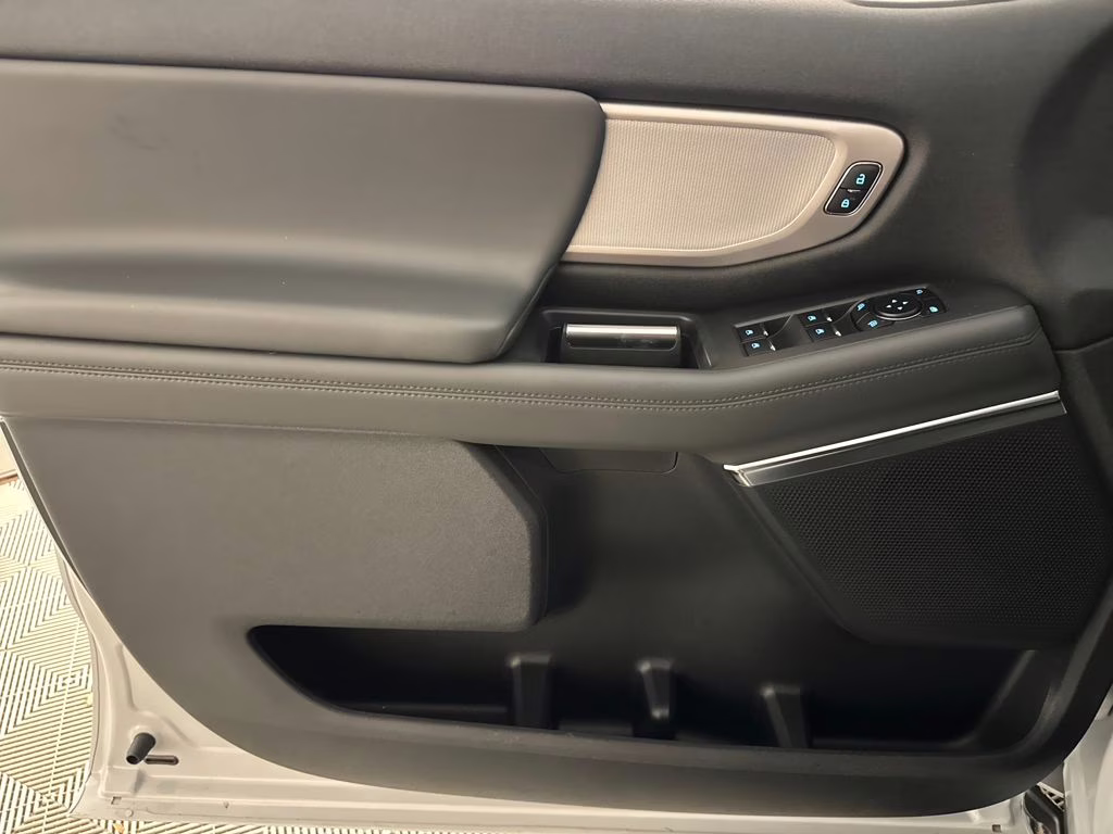 2026 Space Silver Metallic Ford Expedition Active RWD SUV