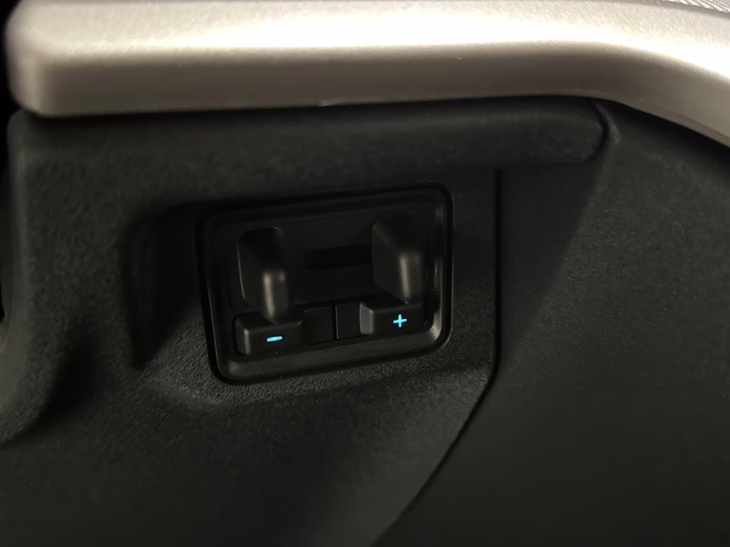 2026 Space Silver Metallic Ford Expedition Active RWD SUV