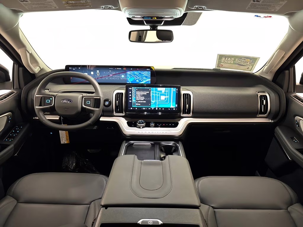 2026 Space Silver Metallic Ford Expedition Active RWD SUV