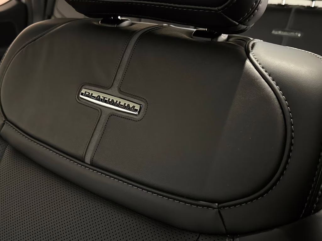 2026 Avalanche Ford F-150 Platinum 4X4 Truck