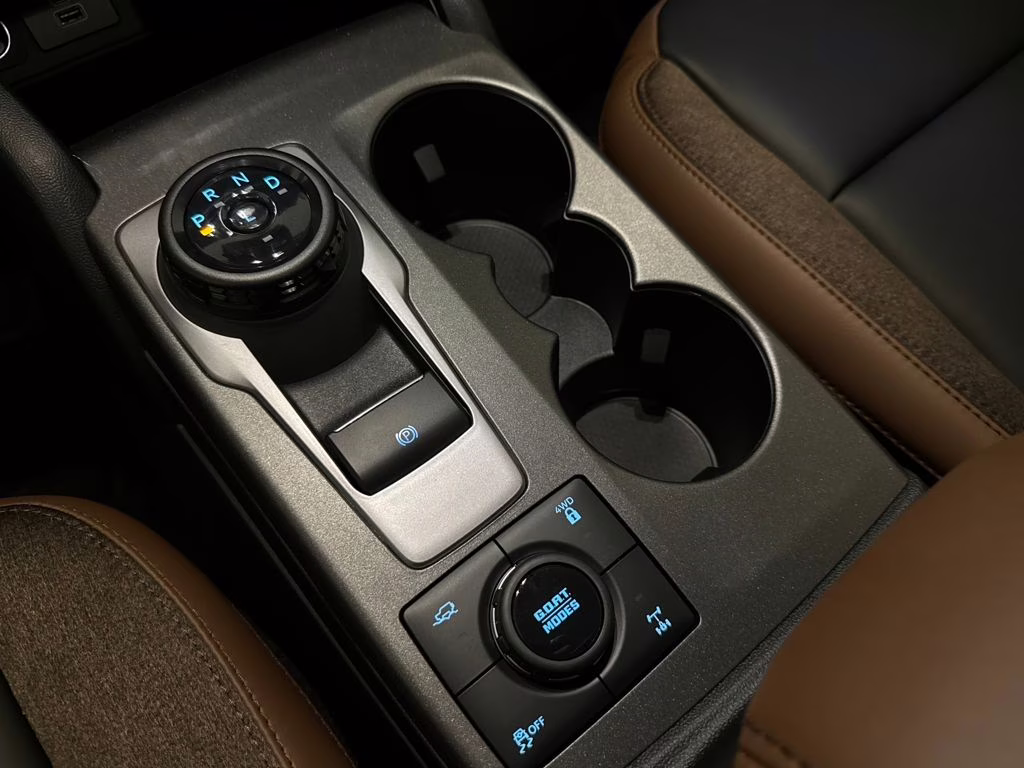 2026 Shadow Black Ford Bronco Sport Outer Banks 4X4 SUV