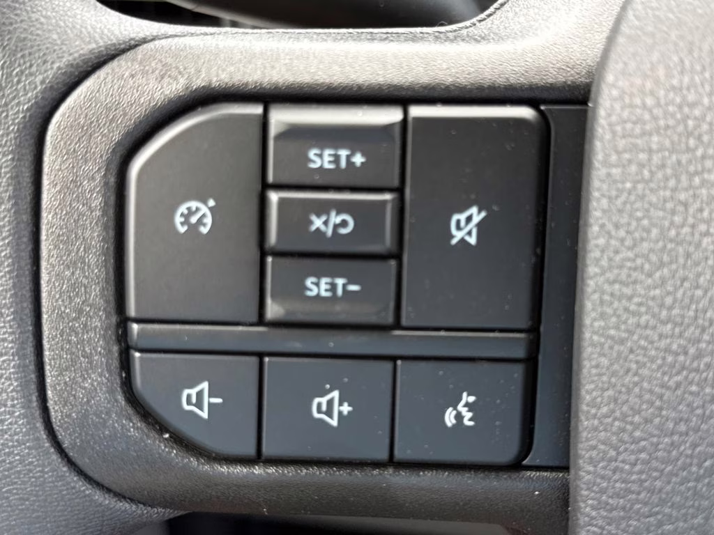 2026 Oxford White Ford Super Duty F-250 SRW XL RWD Truck