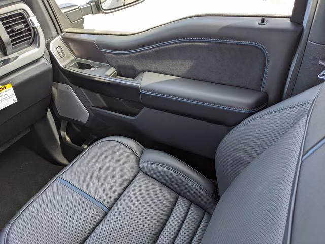 2026 Glacier Gray Metallic Tri-Coat Ford Super Duty F-250 SRW Platinum 4X4 Truck