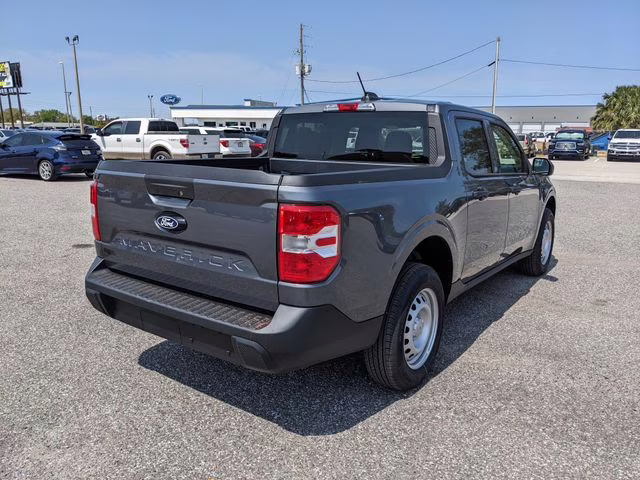 2026 Carbonized Gray Metallic Ford Maverick XL FWD Truck