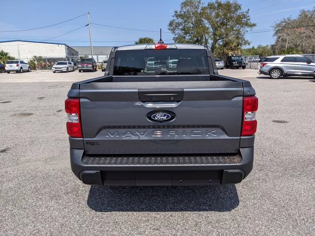 2026 Carbonized Gray Metallic Ford Maverick XL FWD Truck