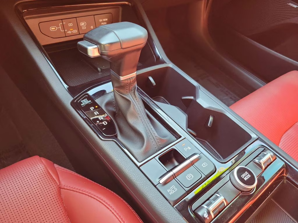 2025 Snow White Pearl Kia K5 GT-Line FWD Sedan